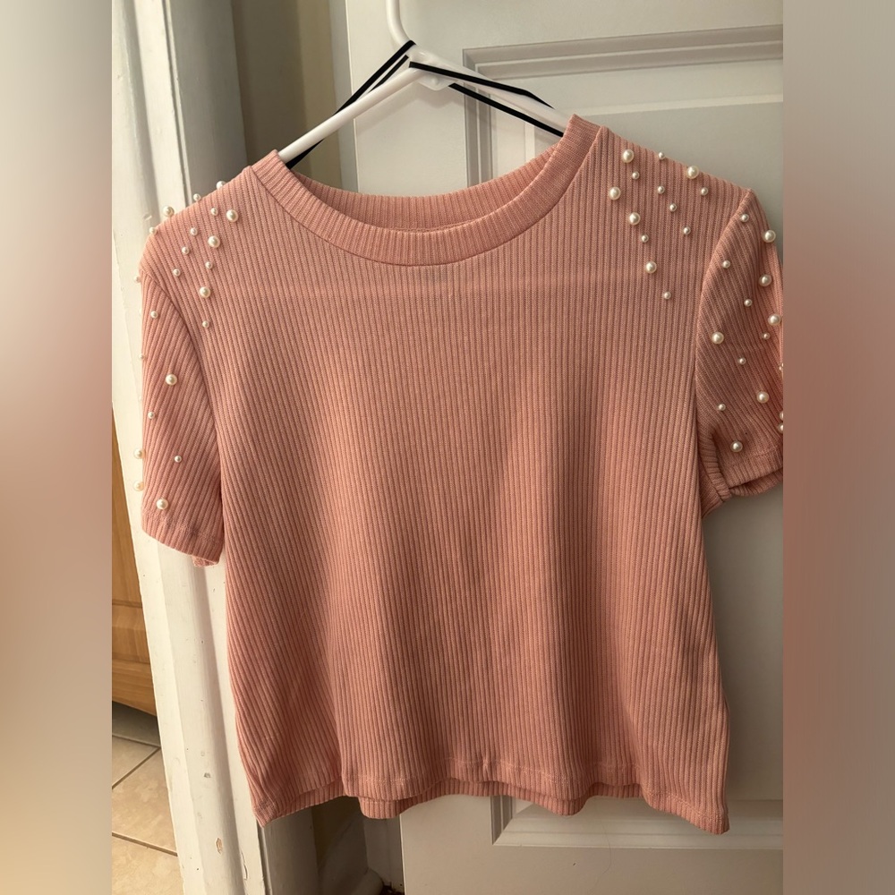 Pink blouse with pearl beads